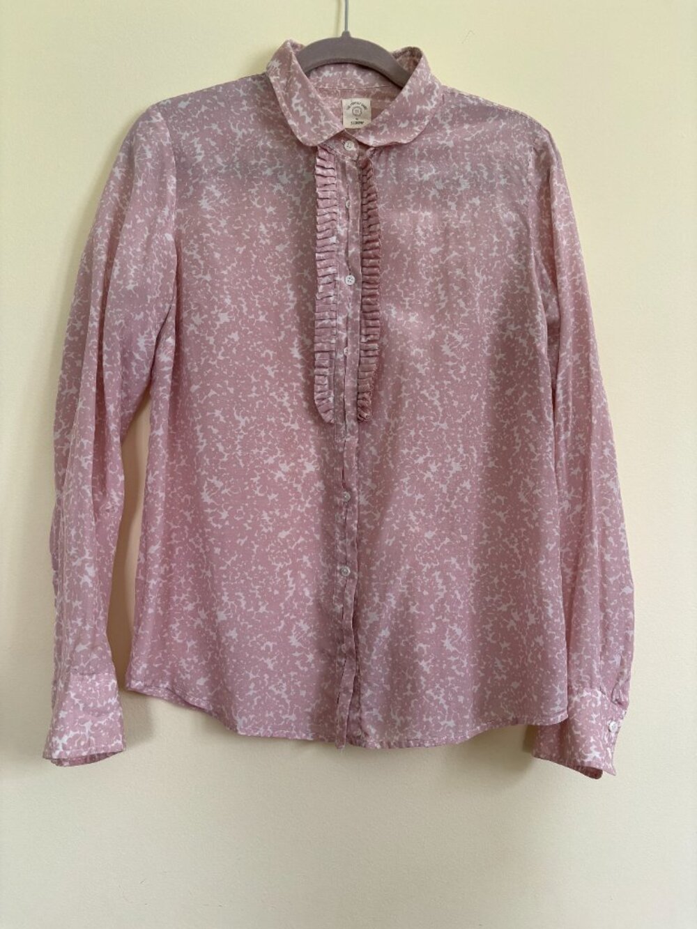 J. Crew The Perfect Shirt Women's size M. Pink small print EXCELLENT Condition